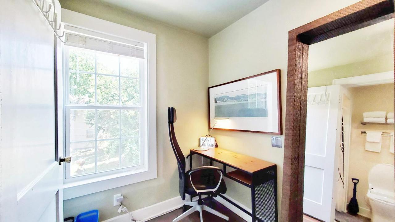 Ut Moody Center Downtown Eco Pecan Tree House Free Wifi Parking Quiet Office ออสติน ภายนอก รูปภาพ