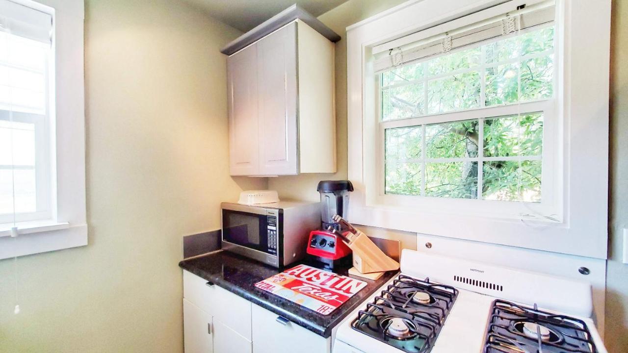 Ut Moody Center Downtown Eco Pecan Tree House Free Wifi Parking Quiet Office ออสติน ภายนอก รูปภาพ