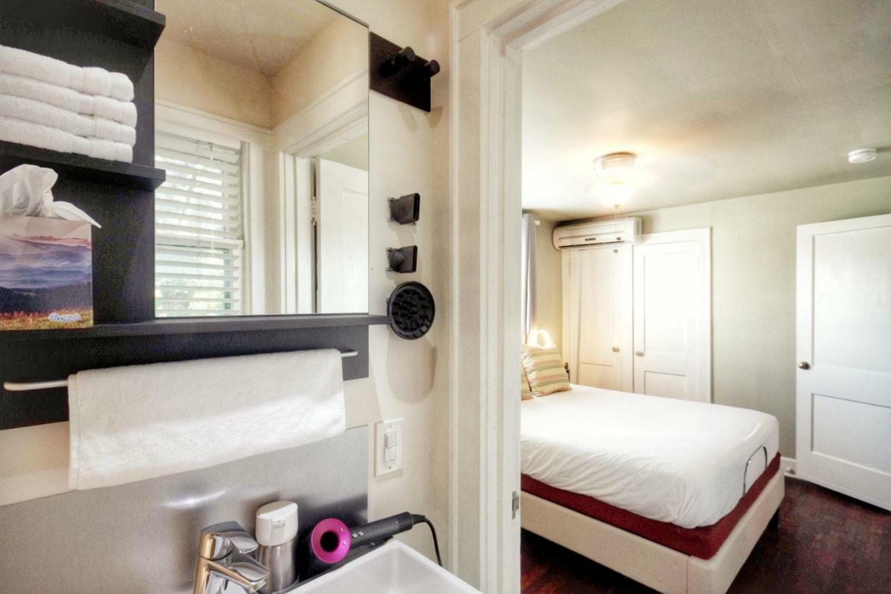 Ut Moody Center Downtown Eco Pecan Tree House Free Wifi Parking Quiet Office ออสติน ภายนอก รูปภาพ